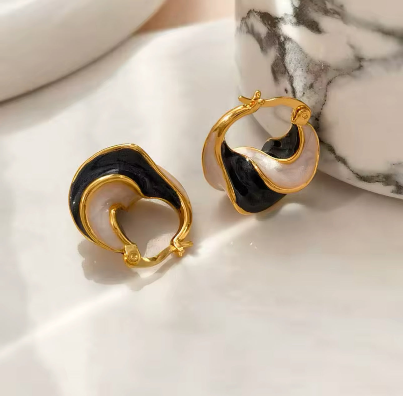 Pendientes Black Sea Shell